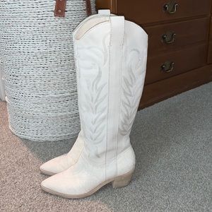 Dolce Vita Soleil Western Boots